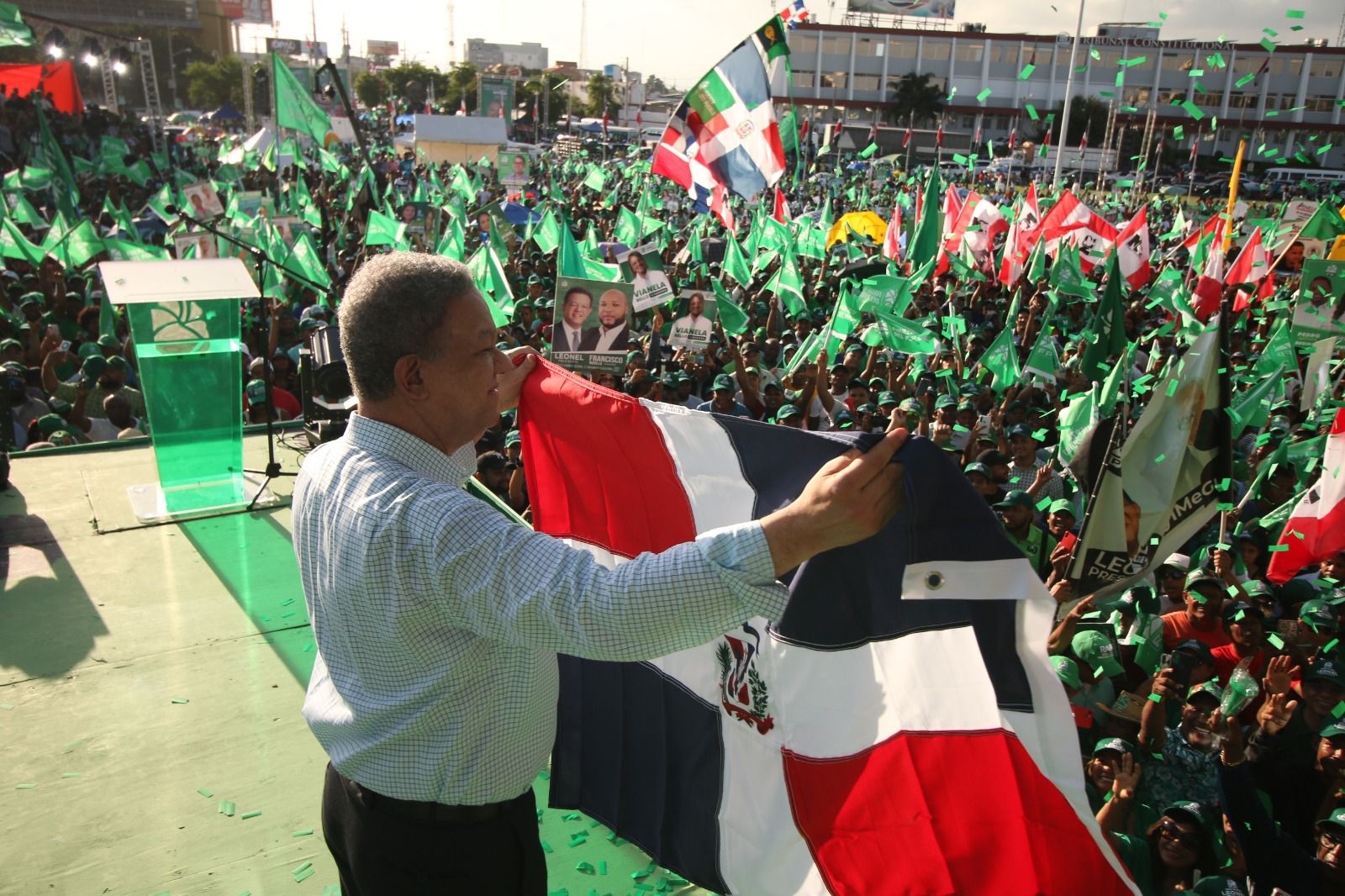 “Hoy se ha sellado el triunfo electoral de la Fuerza del Pueblo”, dice Leonel Fernández