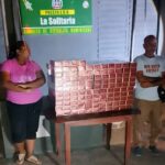 Ocupan más de 44,000 cigarrillos ilícitos y detiene a dos personas en operativo en La Solitaria, Montecristi