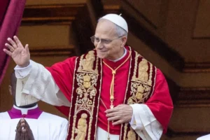 El papa León anuncia gira internacional de Angola a España sin escala en República Dominicana