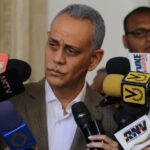 Manolo Pichardo advierte que escalada en Medio Oriente podría amenazar estabilidad económica de RD por alza en precios de petróleo