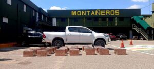 Ejército ocupa  250.000 unidades de cigarrillos en un vehículo en San Juan de la Maguana