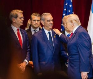 Abinader participa en firma de proclamación para crear coalición militar contra cárteles del narcotráfico