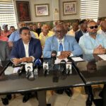 Transportistas anuncian mantendrán precios de pasajes pese alza de los combustibles