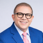 Diputado Rafael Castillo denuncia cobros ilegales a los comercios de el ASDE