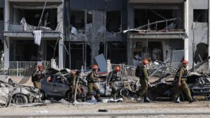 Guerra en Irán cumple este viernes 35 días mientras abundan las amenazas