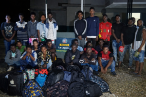 Ejército intercepta grupo de 25 haitianos en condición migratoria irregular en frontera con Elías Piña
