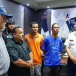 Se entregan a la Policía Nacional otros dos antisociales vinculados a muerte de mayor de la institución en Villa Juana, DN