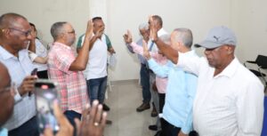 Juramentan comisiones de trabajo de Expo Mango 2026