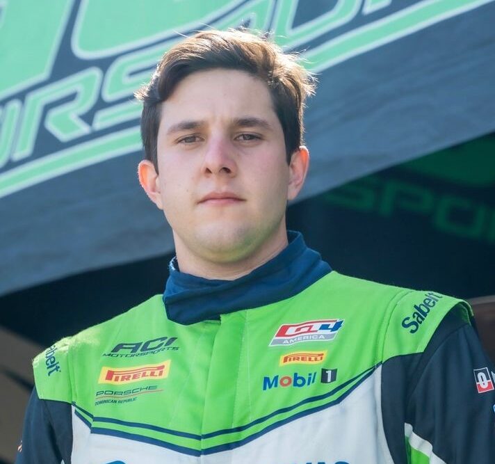 Piloto dominicano Jimmy Llibre se prepara para las “3 Horas de Austin” en el GT4 América
