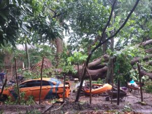 Intensas lluvias y granizadas causan estragos en el Gran Santo Domingo