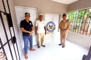 Ministerio de Defensa beneficia a pensionados militares con entrega de dos viviendas