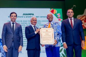 Senado reconoce en Santiago destacadas figuras del arte y la cultura del Cibao