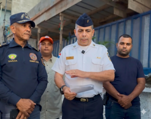 Policía Nacional informa fallecimiento de dos personas tras colapso de pared en Las Palmas de Herrera, SDO