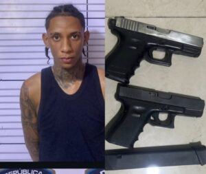 Policía apresa en flagrante delito a “Macha” y otros dos jóvenes; ocupan dos armas de fuego y una jeepeta en Boca Chica