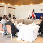 En Costa Rica Luis Abinader se reúne con Presidenta electa y empresarios