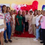 Organizaciones agasajan más de un centenar de madres en Villa Duarte