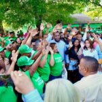 Radhamés Jiménez califica al gobierno del PRM de “Gobiernito”, que vive de ofrecimientos, anuncios y promesas incumplidas.