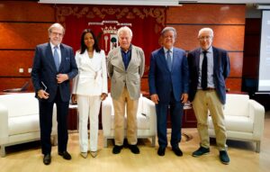 Leonel Fernández y Felipe González alertan sobre “caos mundial” y llaman a relanzar la unidad iberoamericana