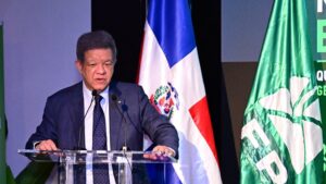 Leonel rechaza desde Madrid nueva reforma fiscal disfrazada que impulsa el PRM