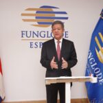 En España, expresidente Leonel Fernández examina papel de universidades en cooperación académica
