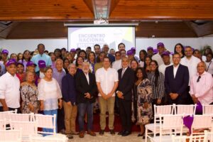 Víctor Terrero: “Gonzalo Castillo recibe contundente respaldo del sector salud en Barahona”