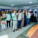 Gobierno aprobó reforma en tiempo récord para golpear al pueblo y seguir pagando botellas, afirma Radhamés Jiménez
