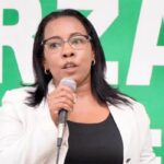 Alexandra Peña llama a fortalecer la unidad partidaria durante juramentación de la Seccional de Long Island de la FP