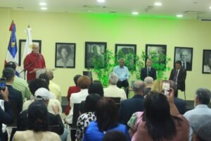 Fundación Juan Bosch conmemora 56 años del libro  “De Cristóbal Colón a Fidel Castro” 