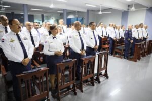 Familia policial reafirma unidad y armonía en misa dominical
