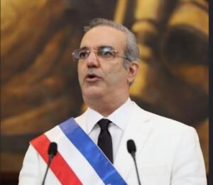 Luís Abinader: ¿Cambios o remociones, así se relanza un gobierno?