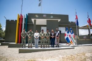Ejército entrega remozado el emblemático puesto militar Pirámide 204 en la Sierra de Neyba