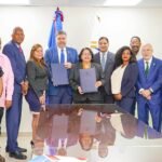 Cámara de Cuentas y sociedad civil suscriben Lineamientos de la Mesa de Control Social de Santo Domingo