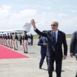 El presidente Luis Abinader llega a Colombia para la investidura presidencial de la Espriella