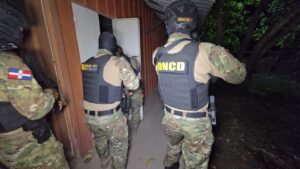 Operación LM2 deja 168 paquetes de presunta cocaína y arrestado a “El Viajero”