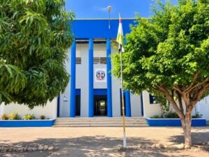 Policía Nacional apresa en Montecristi a hombre requerido por la justicia por presunto robo en propiedad privada
