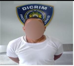 Policía Nacional y Ministerio Público apresan en Azua a hombre acusado de causar la muerte a su pareja sentimental en San Carlos, DN