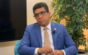 Residentes de Valle del Este reclaman solución definitiva al deterioro de sus calles y al drenaje pluvial