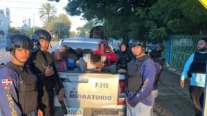 Pese a las lluvias, Migración deportó 884 extranjeros indocumentados