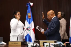 Cámara de Diputados escoge a hija de Jorge Frías para ocupar curul dejada por su padre