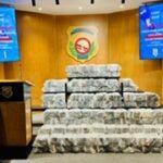 Autoridades antidrogas interceptan otra narcolancha con 555 paquetes de Cocaína, en costa de Perravia