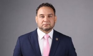 Manuel Cruz relanza «Globalizando» una propuesta renovada sobre geopolítica, análisis y entrevistas